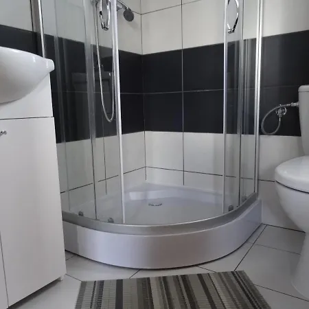 Holiday home Domek Nad Jeziorem Wersminia, Osrodek Wczasowy