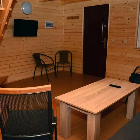 Domek Nad Jeziorem Wersminia, Osrodek Wczasowy Holiday home