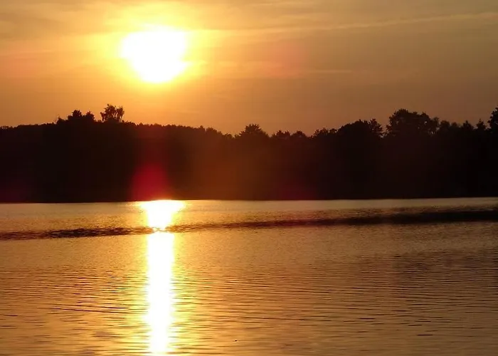 Nad Jeziorem Wersminia, Osrodek Wczasowy Holiday home Ketrzyn